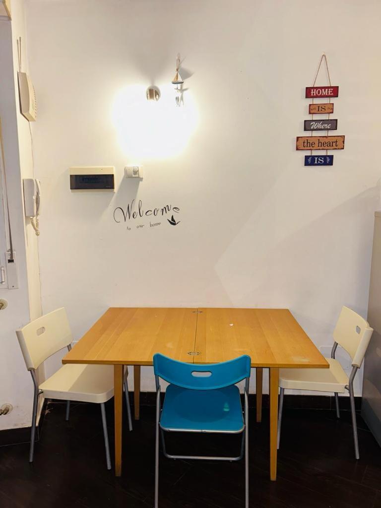 Easy Room Italy Prada Milano Dış mekan fotoğraf