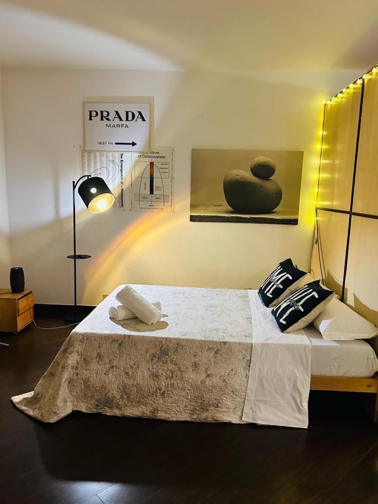 Easy Room Italy Prada Milano Dış mekan fotoğraf